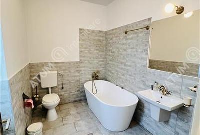 Pensiune cu 6 camere curte de 139 mp zona Ultracentrala din Sibiu - 6