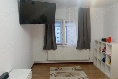 Apartament cu 3 camere decomandat, mobilat în Central - 4