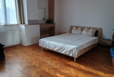 Magheru 2 camere spatios si renovat, mobilat elegant. - 10