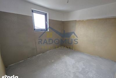 Casă cu 8 camere cu Teren 600 Mp în Central - 7