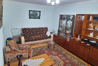 Apartament cu 3 camere decomandat în Plantelor - 2