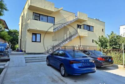 Casă cu 5 camere cu Teren 700 Mp în Central - 2
