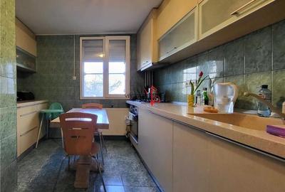 Apartament cu 3 camere semidecomandat, mobilat în Titan - 10