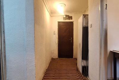 Apartament cu 3 camere decomandat în Ferentari - 7