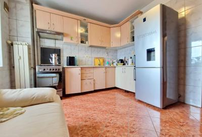 Bulevardul Decebal stradal, vedere la bulevard - 6