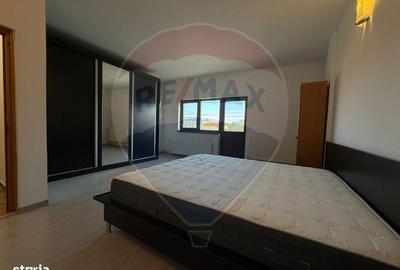 Casă cu 4 camere în Palazu Mare - 17