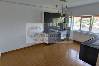 Apartament cu 3 camere decomandat, mobilat în Vișan