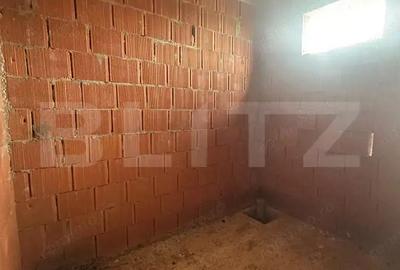 Casa la ro?u 3 camere, 142 mp, 592 mp, teren, zona Cionchesti - 3