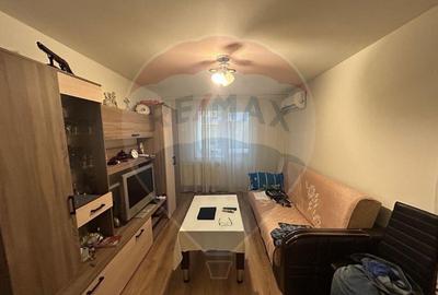 Apartament cu 2 camere decomandat, mobilat în Săsar