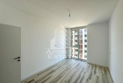 Apartament cu 2 camere semidecomandat în Torontalului