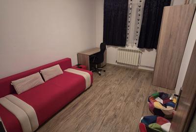 Apartament cu 4 camere semidecomandat în Autogară - 7