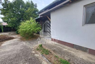 Casă individuală în Sag,poziție centrală - 1