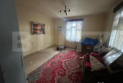 Casă cu 3 camere cu Teren 2700 Mp în Central - 9