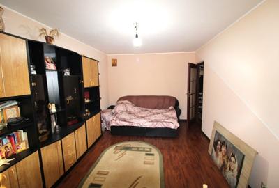 Apartament cu 3 camere, decomandate in Micro 16 - 2