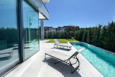 Casă individuală cu 7 camere cu Piscina în Central - 2