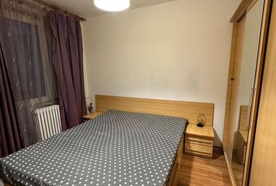 Apartament cu 2 camere decomandat în 1 Mai - 2