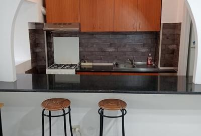 Garsonieră semidecomandată în Titan - 2