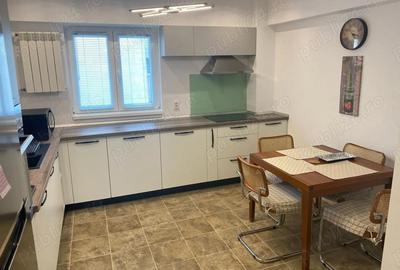 Apartament cu 3 camere decomandat în Calea Victoriei - 6
