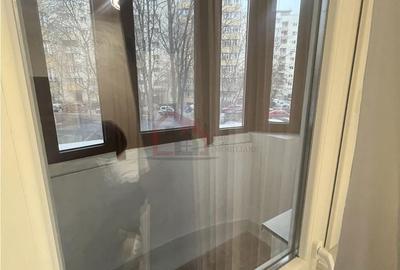 Apartament cu 3 camere decomandat în Tei - 5