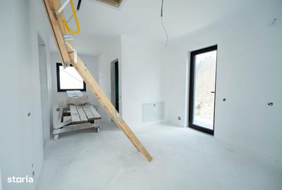 Casă cu 4 camere cu Teren 410 Mp în Florești - 2