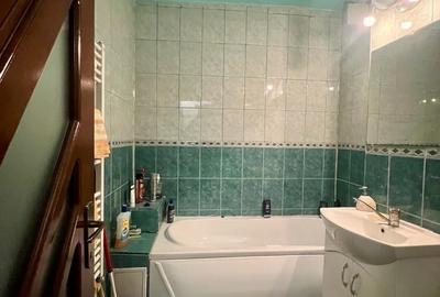 Apartament cu 4 camere decomandat în Central - 9