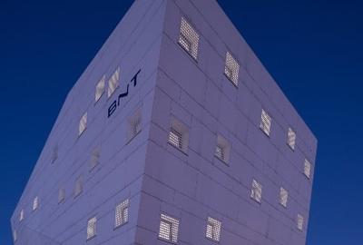 Cladire de birouri - arhitectura exceptionala! - 3