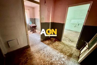 Apartament cu 2 camere decomandat în Cetate