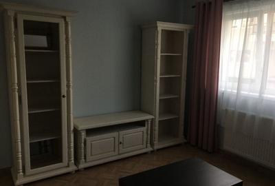 Garsonieră decomandată în Favorit - 4