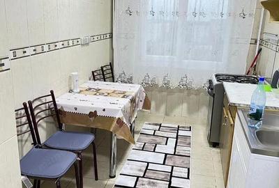 Apartament 2 camere spa?ios, renovat, langa metrou 1 Decembrie 1918 - 1