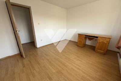 Apartament cu 3 camere decomandat în Trei Stejari - 4