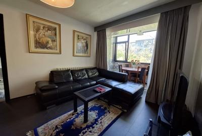 Apartament cu 2 camere semidecomandat, mobilat în City Park Mall