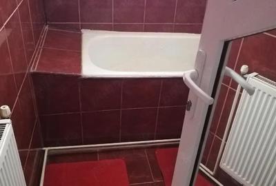 Apartament cu 2 camere decomandat în Lehliu - 4