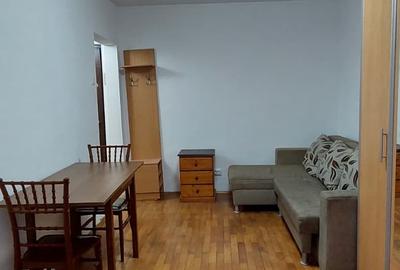 Garsonieră decomandată în Olimpia-Stadion - 1