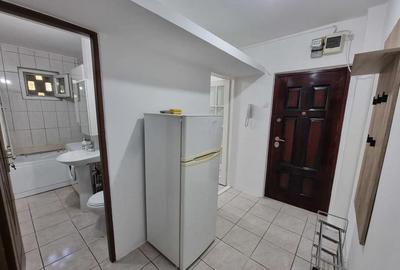 Apartament cu 2 camere semidecomandat în Central - 3