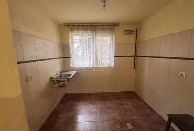 Casă cu 3 camere cu Teren 337 Mp în Central - 5