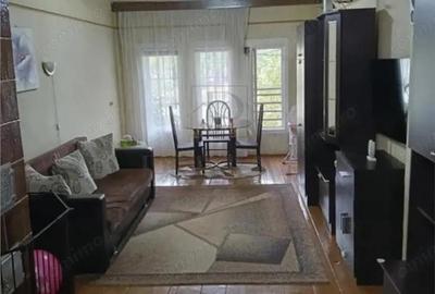 SINAIA - 2 Camere - Parter inalt - Decomandat - Zona buna - 2