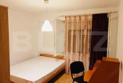 Apartament cu 3 camere decomandat în Tudor