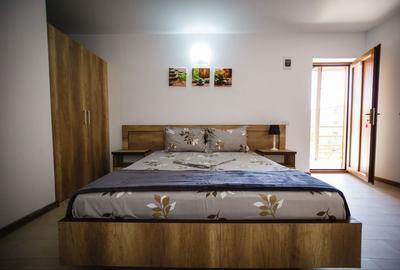 Casă cu 4 camere cu Teren 650 Mp în Central - 8