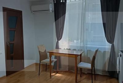 Garsoniera de vanzare mobilta si utilata, in zona Garii de Nord
