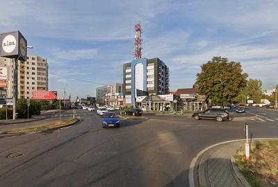 Spațiu comercial, de 220 mp, în Militari