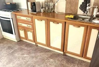 Casă cu Teren 3160 Mp în Central - 4