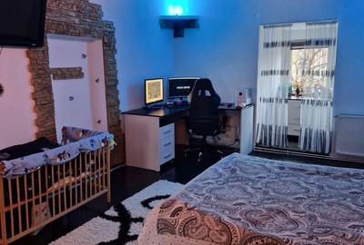 Apartament cu 2 camere în Cristian