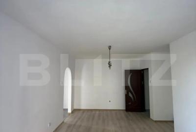 Apartament cu 2 camere semidecomandat în Aleea Trandafirilor