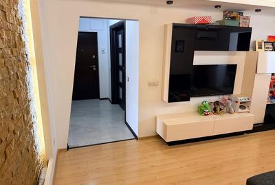 Apartament cu 3 camere decomandat în Dorobanți 1 - 5