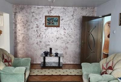 Apartament cu 2 camere semidecomandat în Central - 1