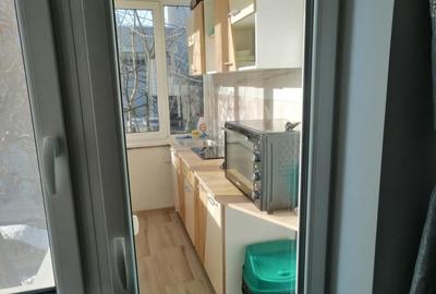 Apartament deosebit cu 3 camere, chiar in centrul ora?ului - 9