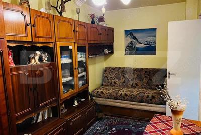 Apartament cu 2 camere decomandat, mobilat în Central