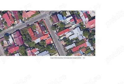 Casă cu 4 camere cu Teren 250 Mp în Andronache