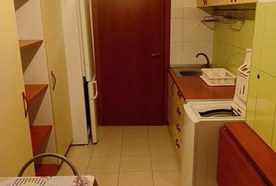 Garsonieră decomandată în Vitan - 3