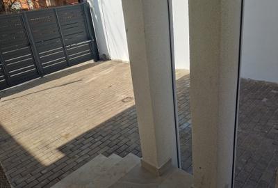 Casă cu 5 camere cu Garaj în Brâncoveanu - 8